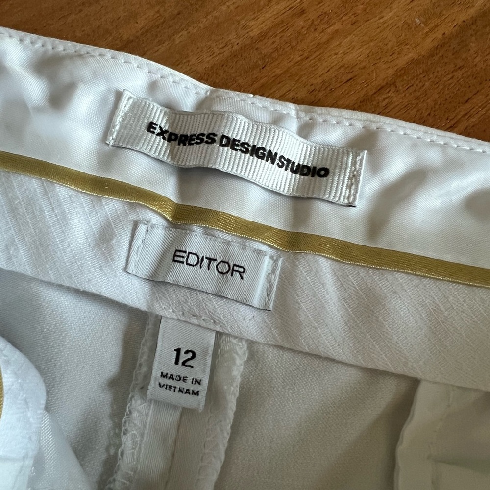 Express Design Studio White pants